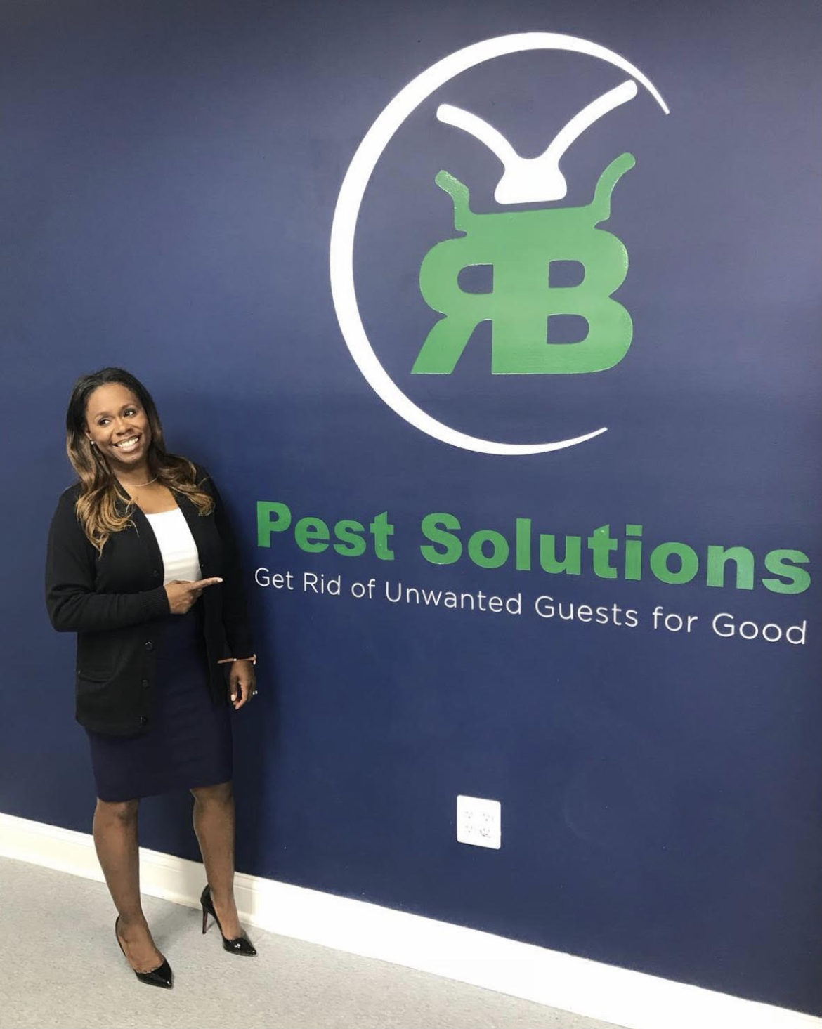 Robia R Q&A With Robiar Smith – CEO of R.B. Pest Solutions – N'DIGO